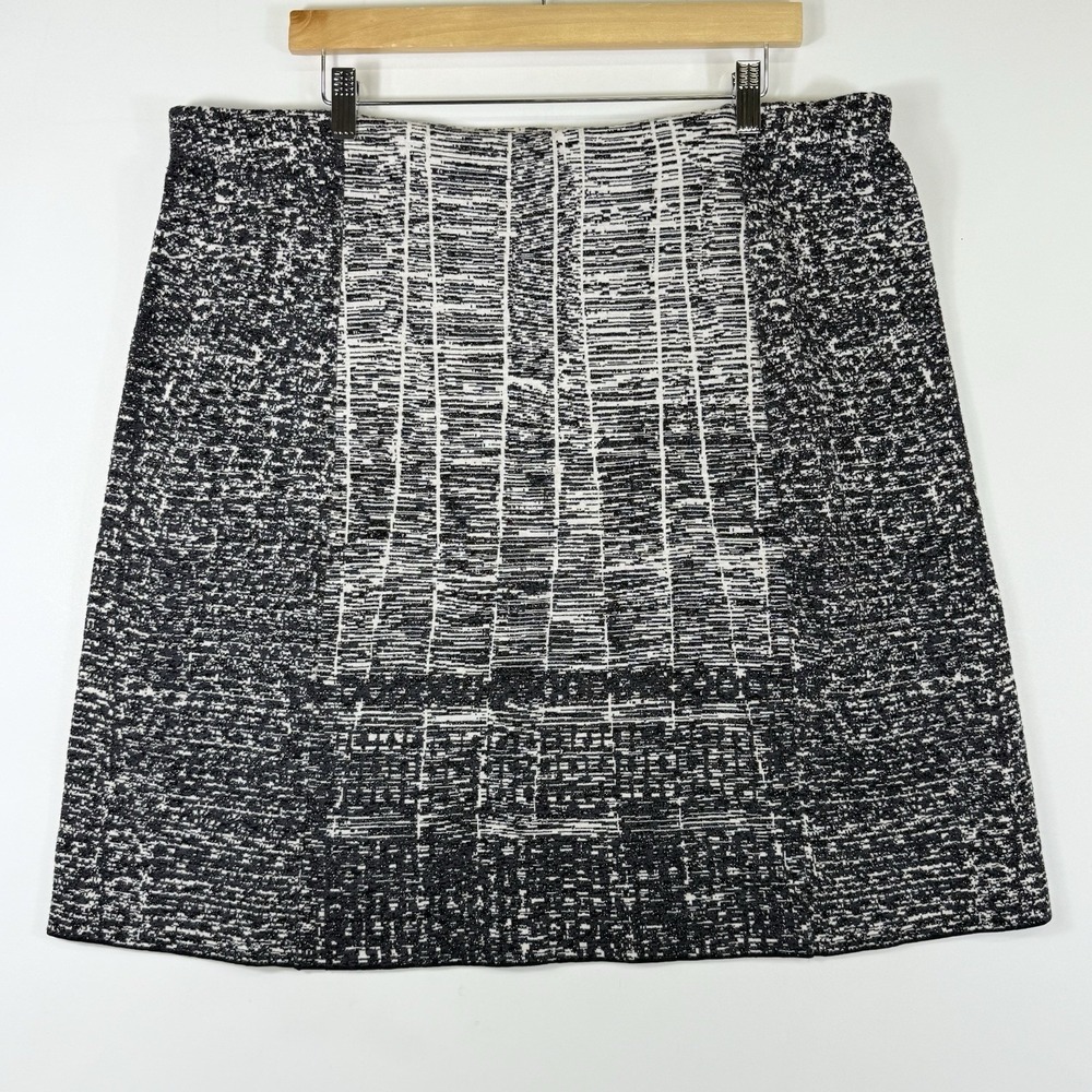 Nic + Zoe Mini Skirt Womens XL Black Cream Metallic Abstract Knit‎ Artsy Stretch